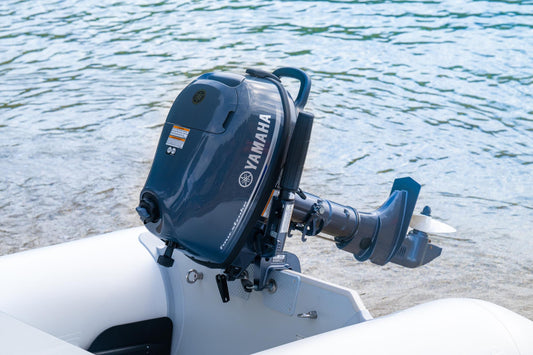 motor fueraborda Yamaha 4 CV