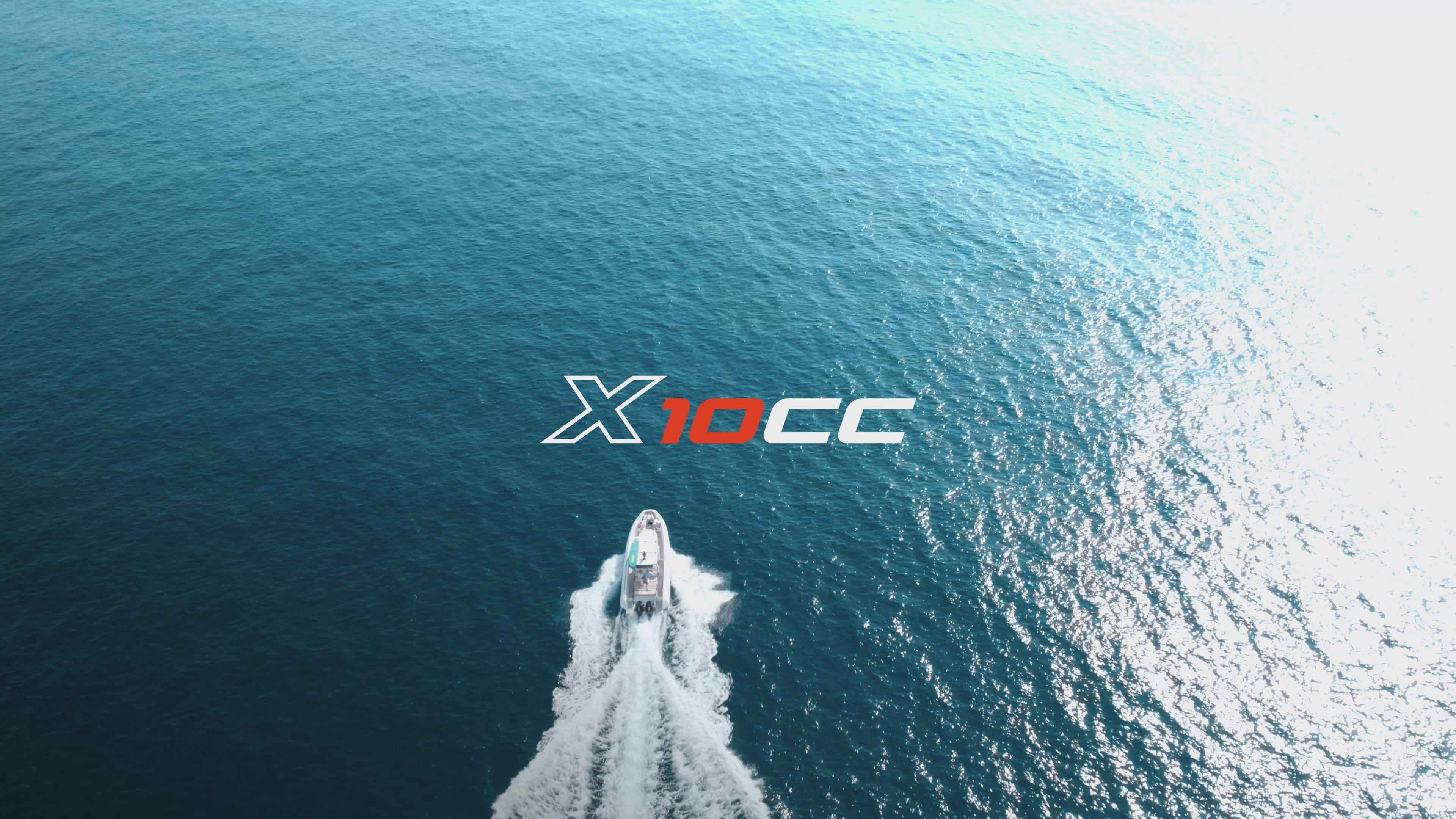 Cargar vídeo: video van de Zodiac X10CC - 10 meter RIB