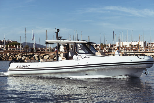 Zodiac X10CC - RIB de 10m con dos Mercury V8 (2×300 CV)